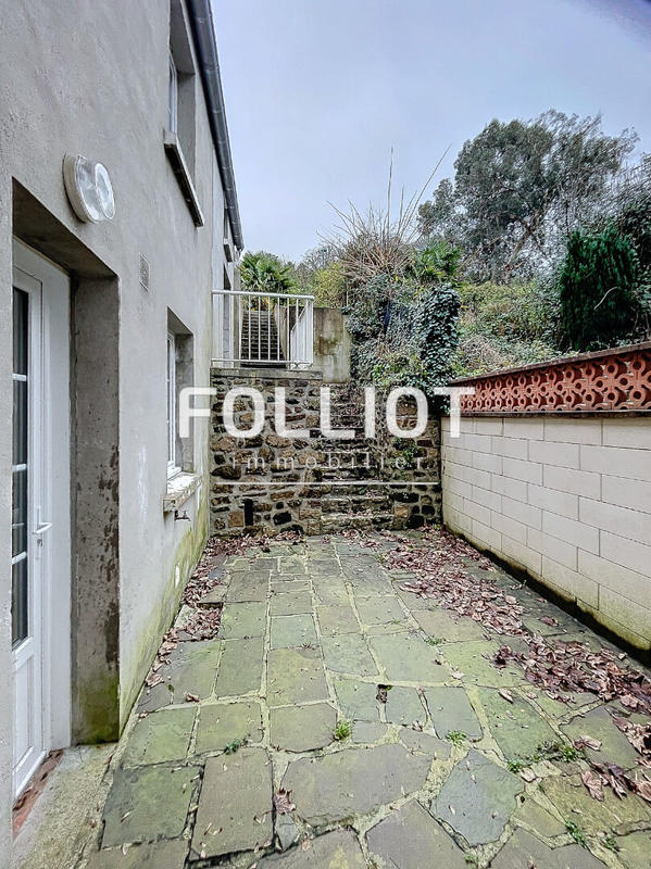 Maison - 101 m² - 5 pièces