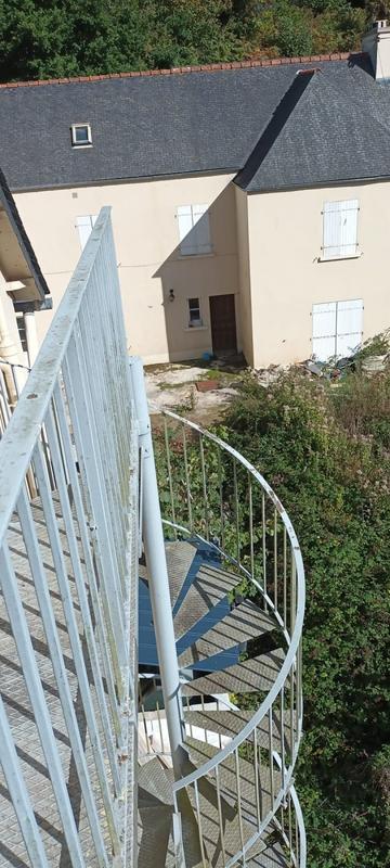 Immeuble - 2 750 m² - 40 pièces