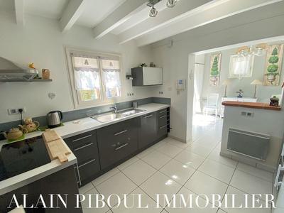 Maison traditionnelle - 115 m² - 4 pièces