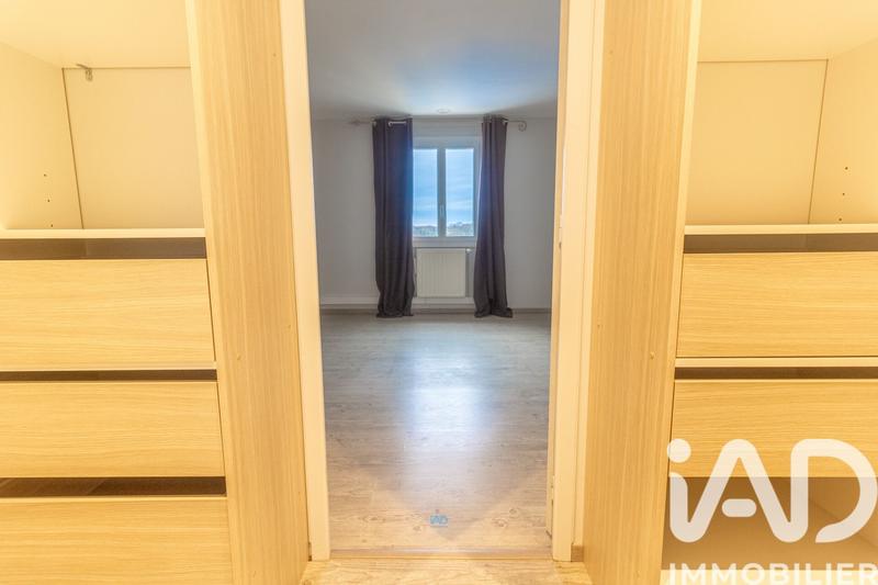 Maison - 180 m² - 7 pièces