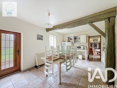 Maison - 373 m² - 10 pièces