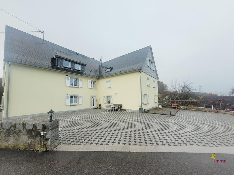 Appartement - 75 m² - 4 pièces