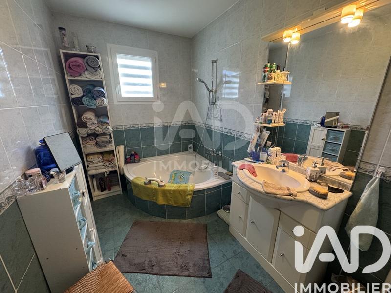 Maison - 103 m² - 5 pièces