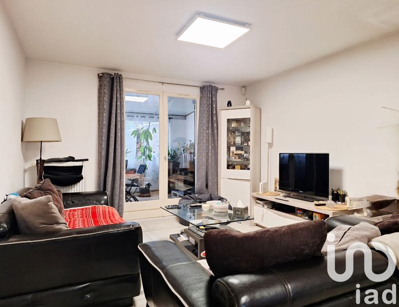 Maison - 94 m² - 6 pièces