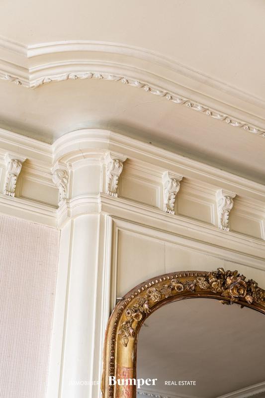 Appartement - 190 m² - 5 pièces