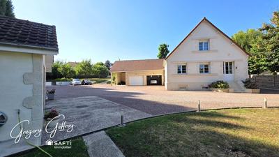 Maison - 199 m² - 5 pièces