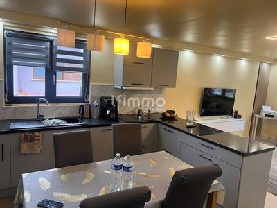 Maison - 103 m² - 5 pièces