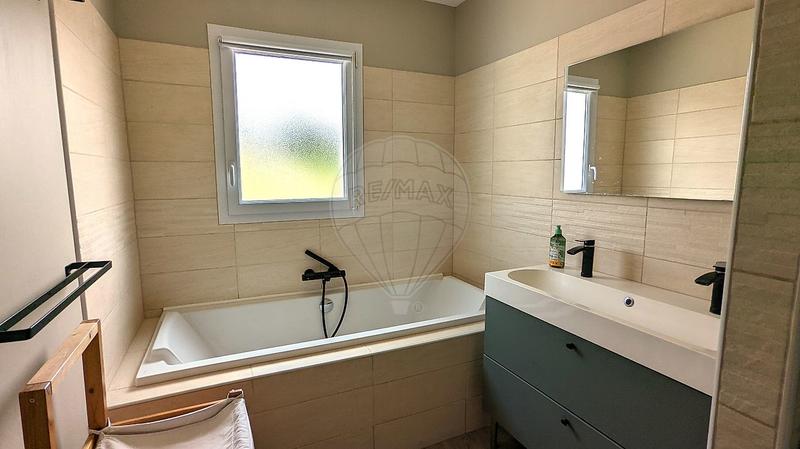 Maison - 145 m² - 6 pièces