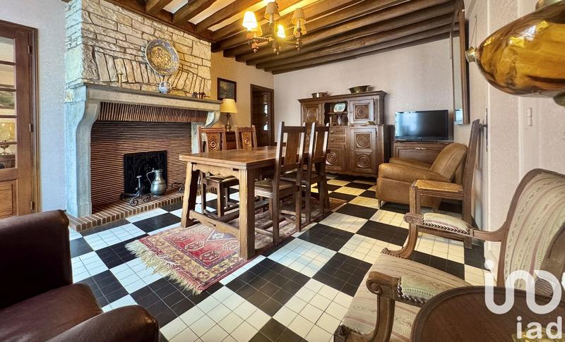 Maison - 182 m² - 10 pièces