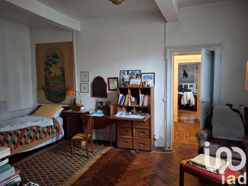 Maison - 328 m² - 10 pièces