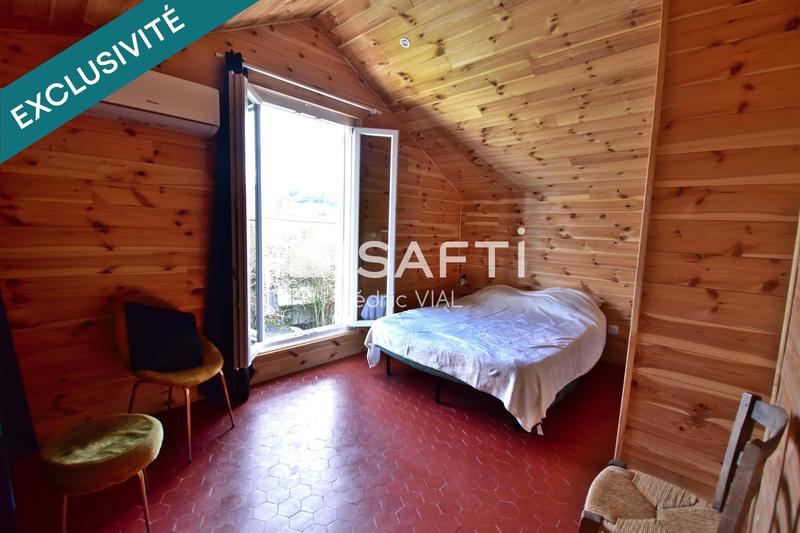 Maison - 137 m² - 5 pièces