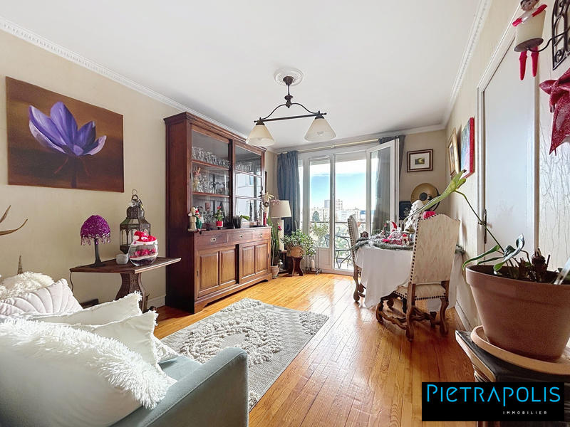 Appartement - 56 m² - 3 pièces