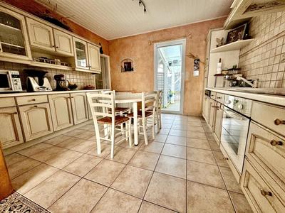 Maison - 130 m² - 6 pièces