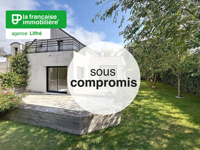 Maison - 171 m² - 8 pièces