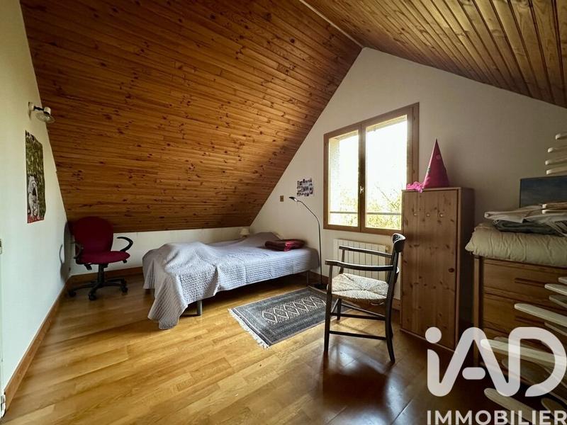 Maison - 140 m² - 7 pièces