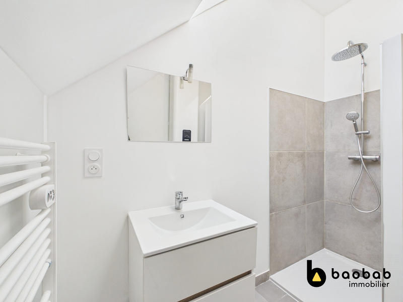 Appartement - 60 m² - 3 pièces