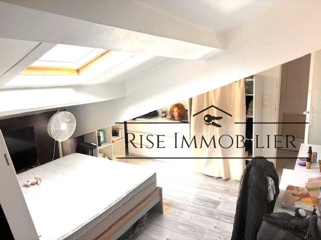 Appartement - 94 m² - 4 pièces