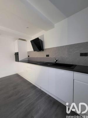 Maison de village - 76 m² - 4 pièces