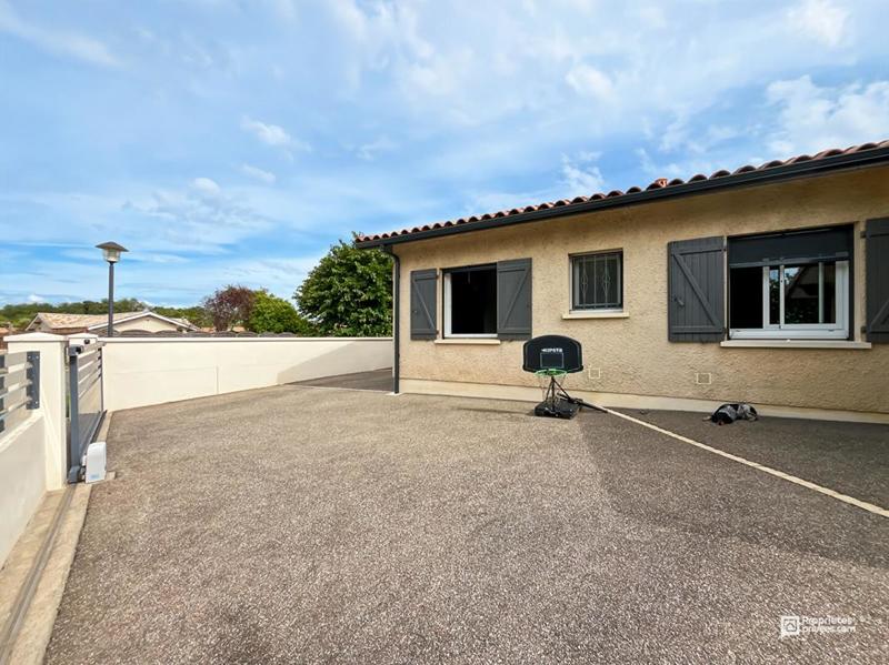 Maison - 159 m² - 6 pièces