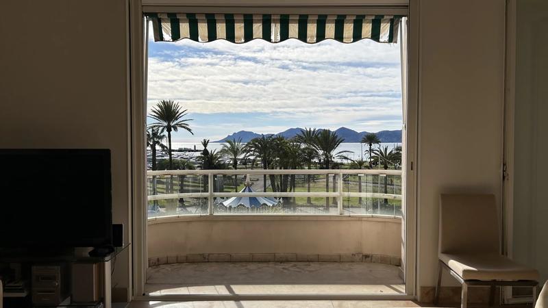 Appartement - 89 m² - 3 pièces