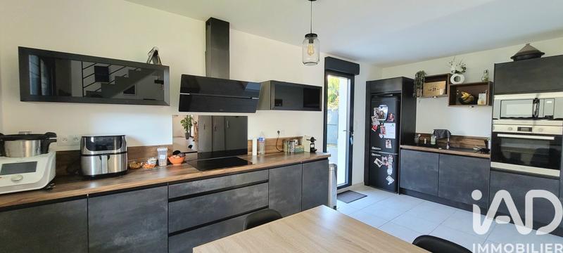 Maison - 140 m² - 6 pièces