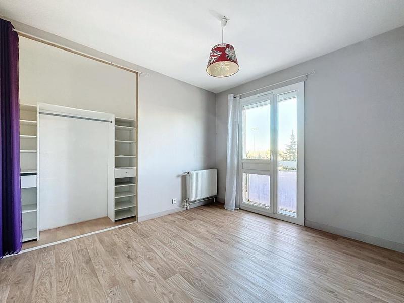 Appartement - 97 m² - 4 pièces
