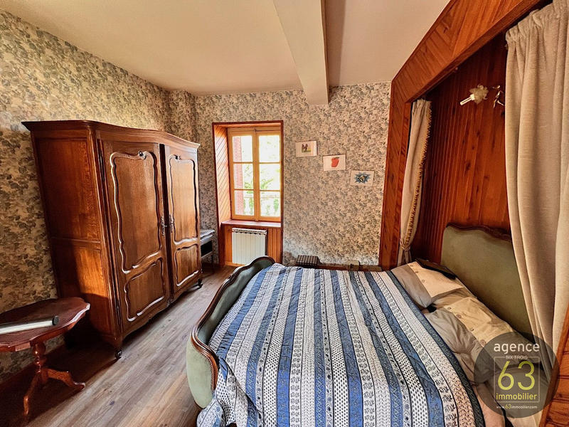 Maison ancienne - 171 m² - 6 pièces