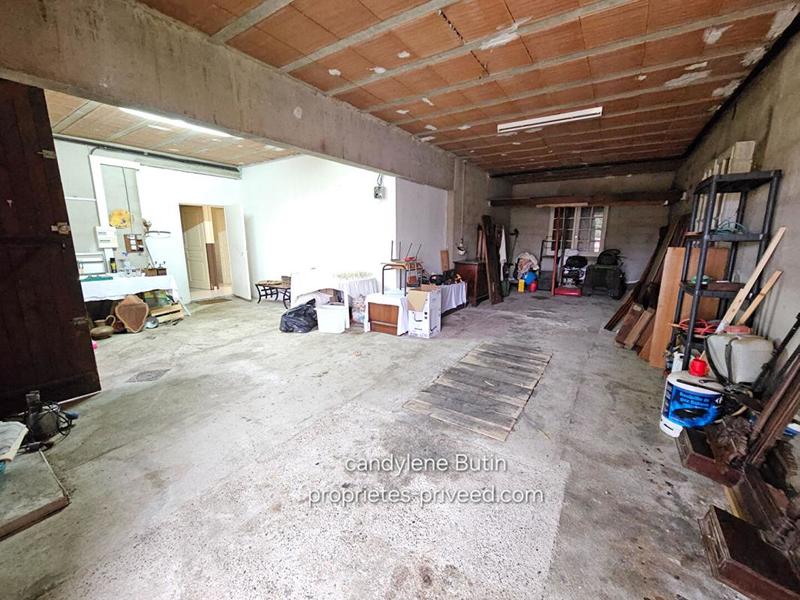 Villa - 206 m² - 7 pièces