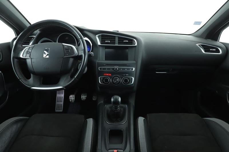 Ds Ds 4 1.2 PureTech Performance Line Bv6 130 ch