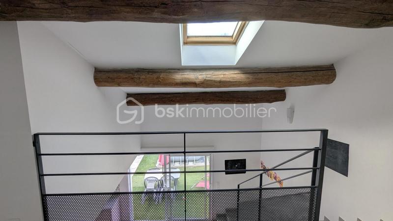 Maison - 227 m² - 8 pièces