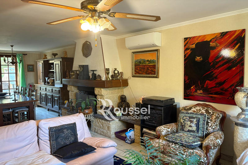 Maison - 212 m² - 6 pièces