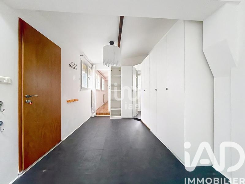 Loft - 102 m² - 3 pièces