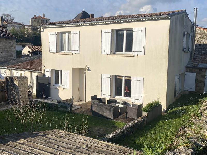 Maison - 119 m² - 4 pièces