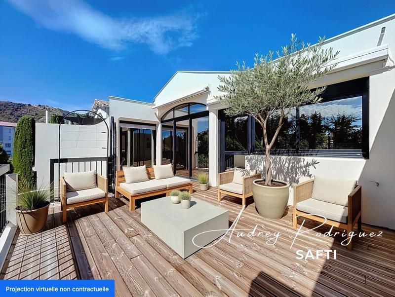 Maison - 217 m² - 6 pièces