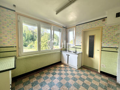 Maison - 132 m² - 7 pièces