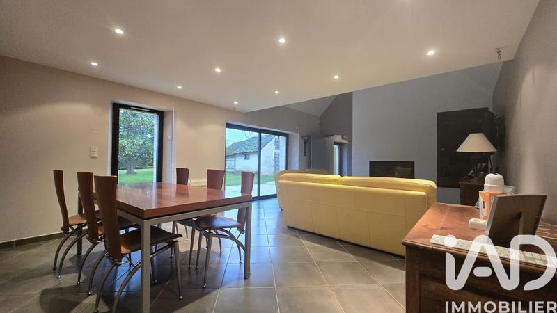 Maison - 178 m² - 6 pièces