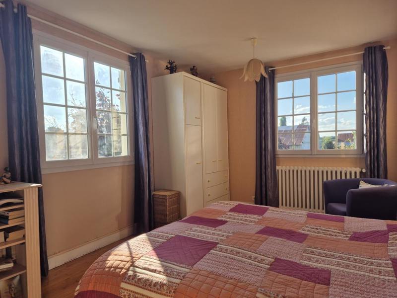 Maison - 147 m² - 7 pièces