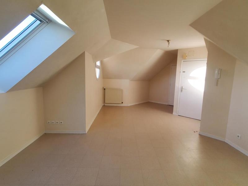 Appartement ancien - 51 m² - 2 pièces