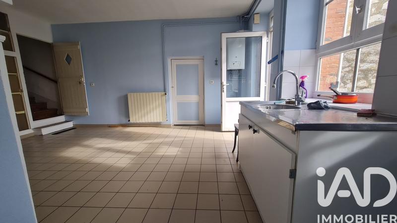 Maison - 225 m² - 10 pièces