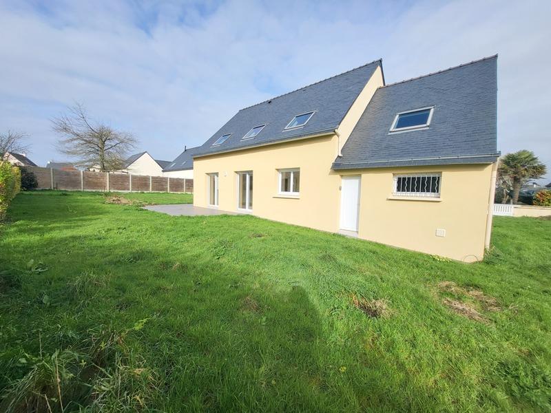 Maison - 126 m² - 9 pièces