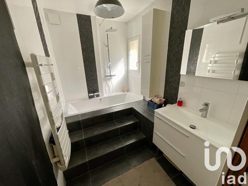 Maison - 173 m² - 7 pièces