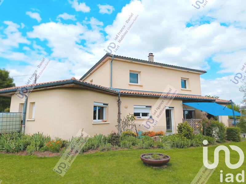 Maison - 155 m² - 7 pièces