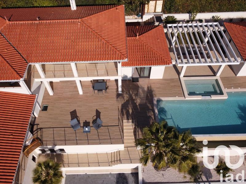 Maison de maîtres - 280 m² - 8 pièces