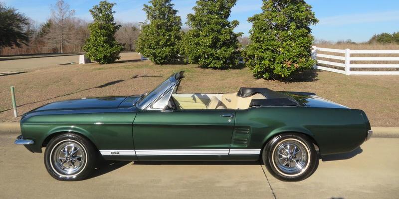 Ford Mustang cabriolet