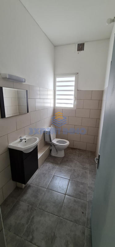 Appartement - 150 m² - 4 pièces