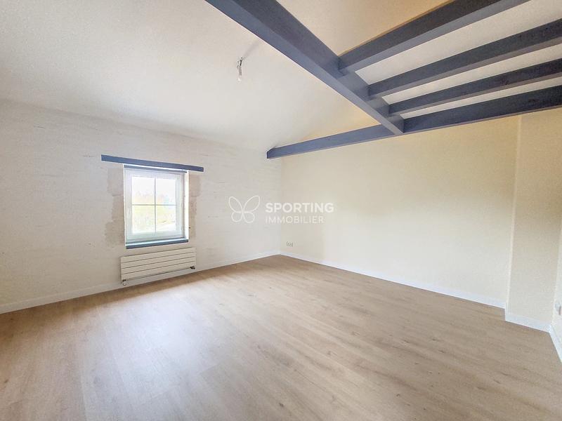 Maison - 400 m² - 8 pièces