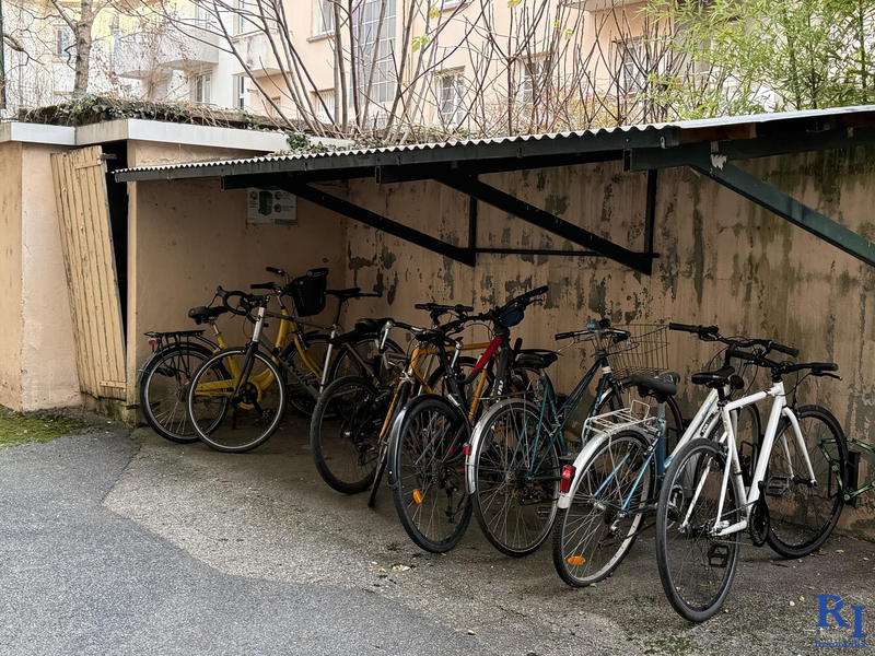 Appartement - 72 m² - 4 pièces