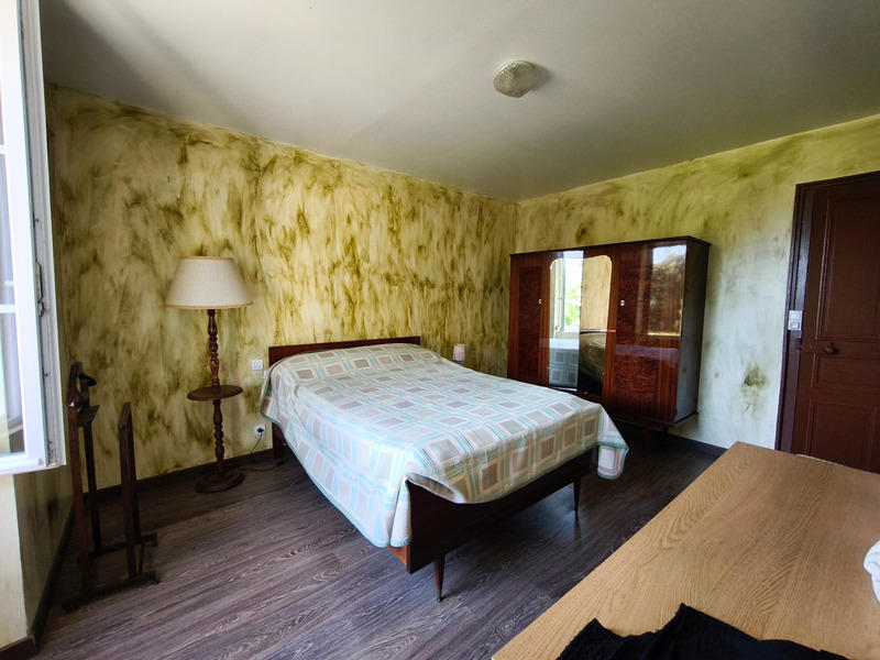 Maison - 200 m² - 7 pièces