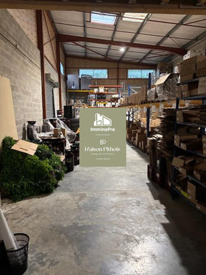 Local d'activités - 420 m²