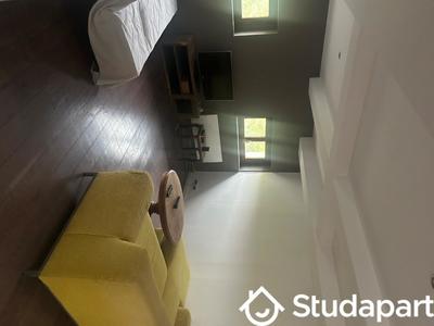 Chambre - 15 m² - 1 pièce